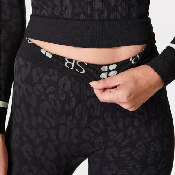 Leopard Jacquard Base Layer Leggings - Picture 5 of 14